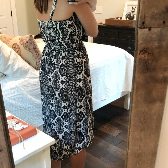 LOFT extra small summer dress, like new condition - Picture 3 of 4